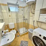 Apartament Mit Terrasse- 200m Vom Entfernt By Interhome *