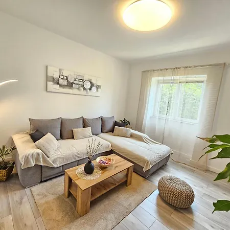 Mit Terrasse- 200m Vom Entfernt By Interhome Apartament *