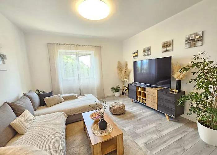 Mit Terrasse- 200m Vom Entfernt By Interhome *