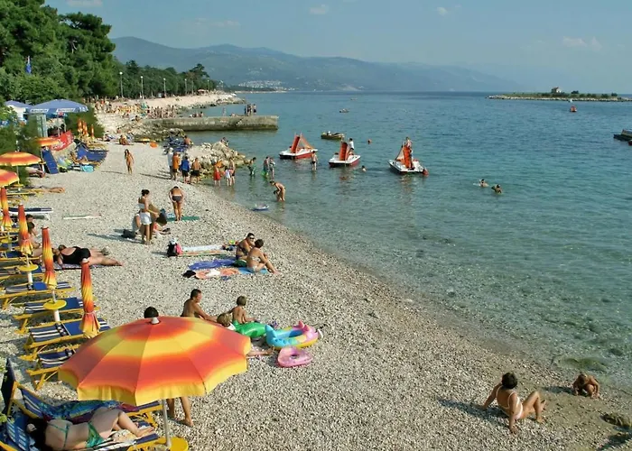 Mit Terrasse- 200m Vom Entfernt By Interhome * Novi Vinodolski