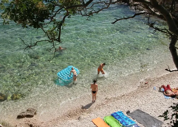 Mit Terrasse- 200m Vom Entfernt By Interhome Novi Vinodolski