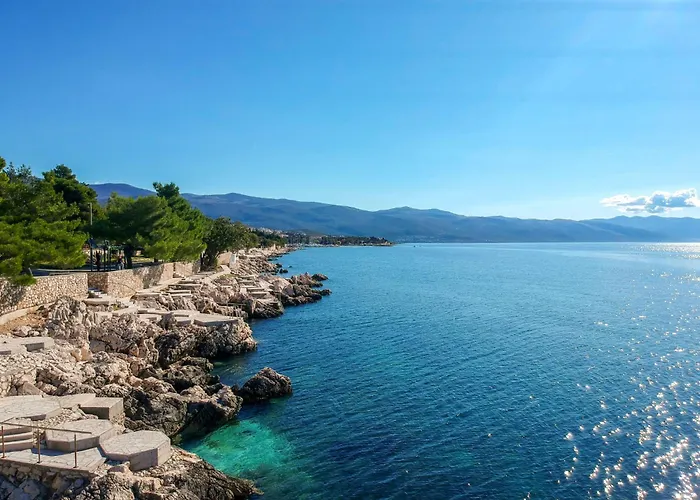 Mit Terrasse- 200m Vom Entfernt By Interhome *